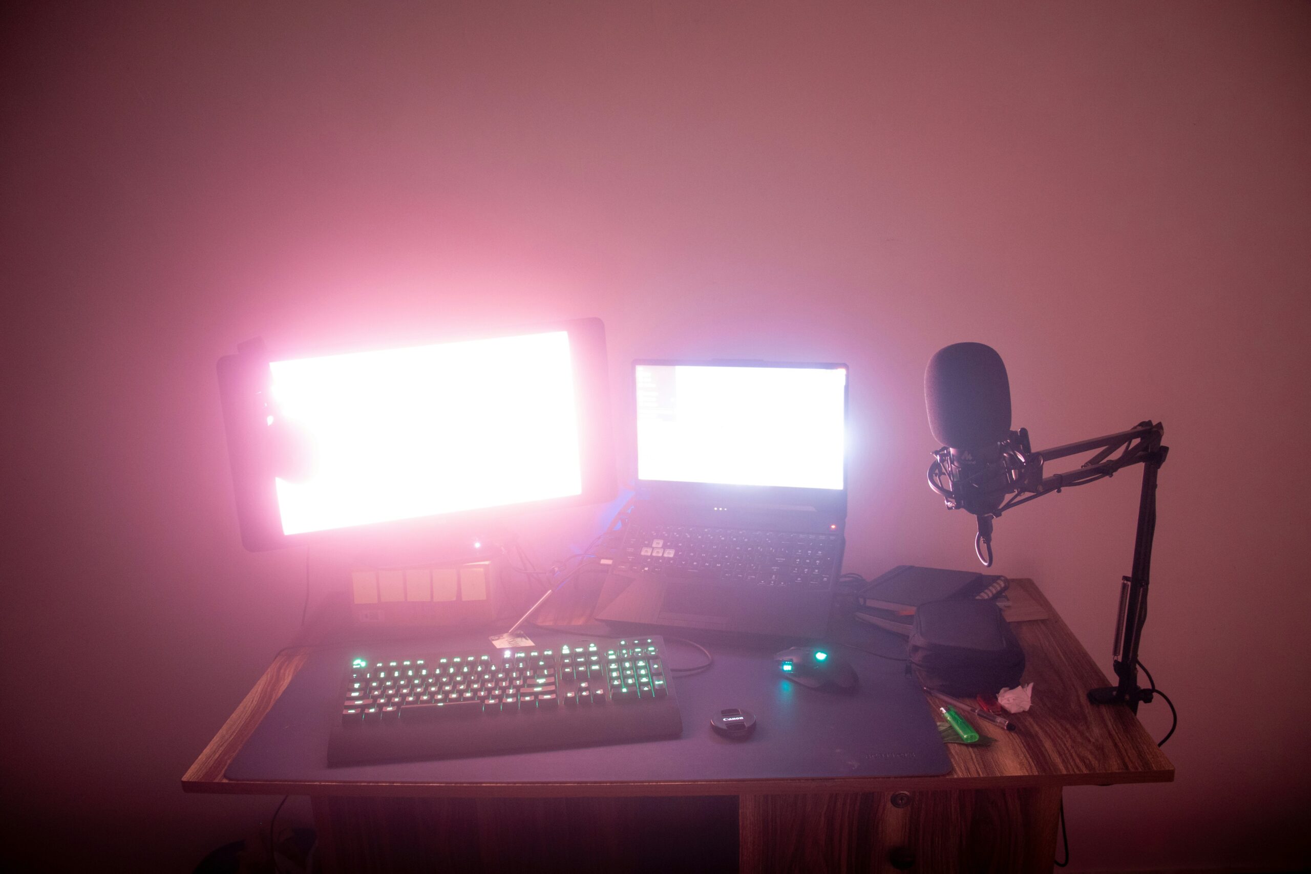 Screenshot showing a well-lit gaming setup ideal for streaming Roblox events.